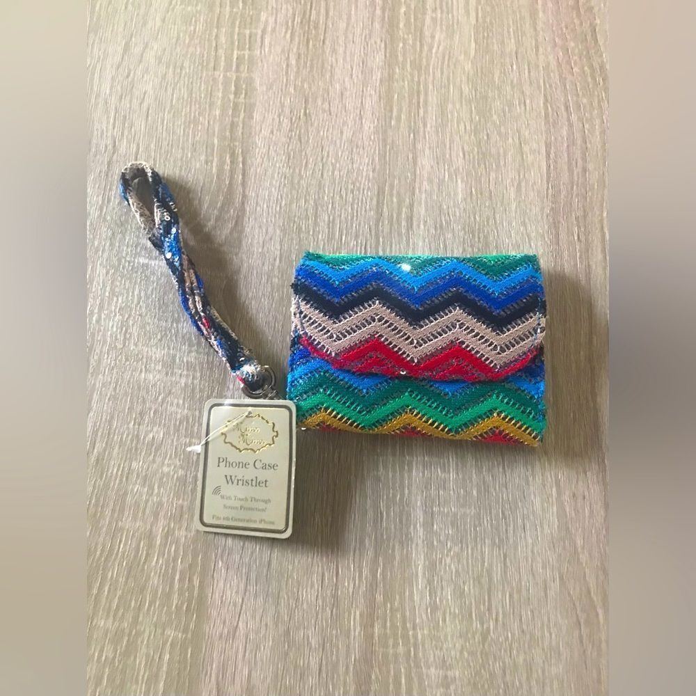 NWT … MIRROR MIRROR Colorful ID / Card Holder Wristlet